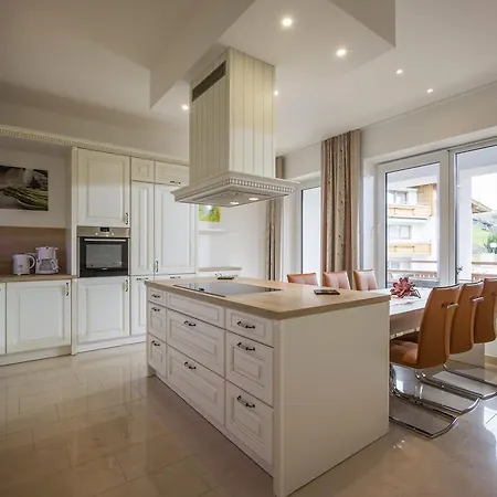 Schwaighofer كوسن